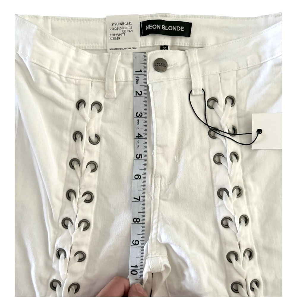 Neon Blonde Blondie White Mid Rise Skinny Tie Up Jean Womens Size 29 - Picture 6 of 7